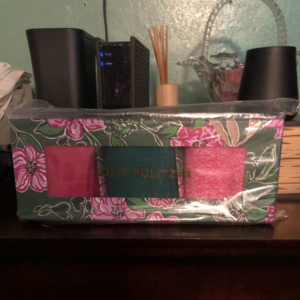 NWT Lilly Pultizer GWP Sock Set